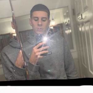 Meet your Posher, Tristan